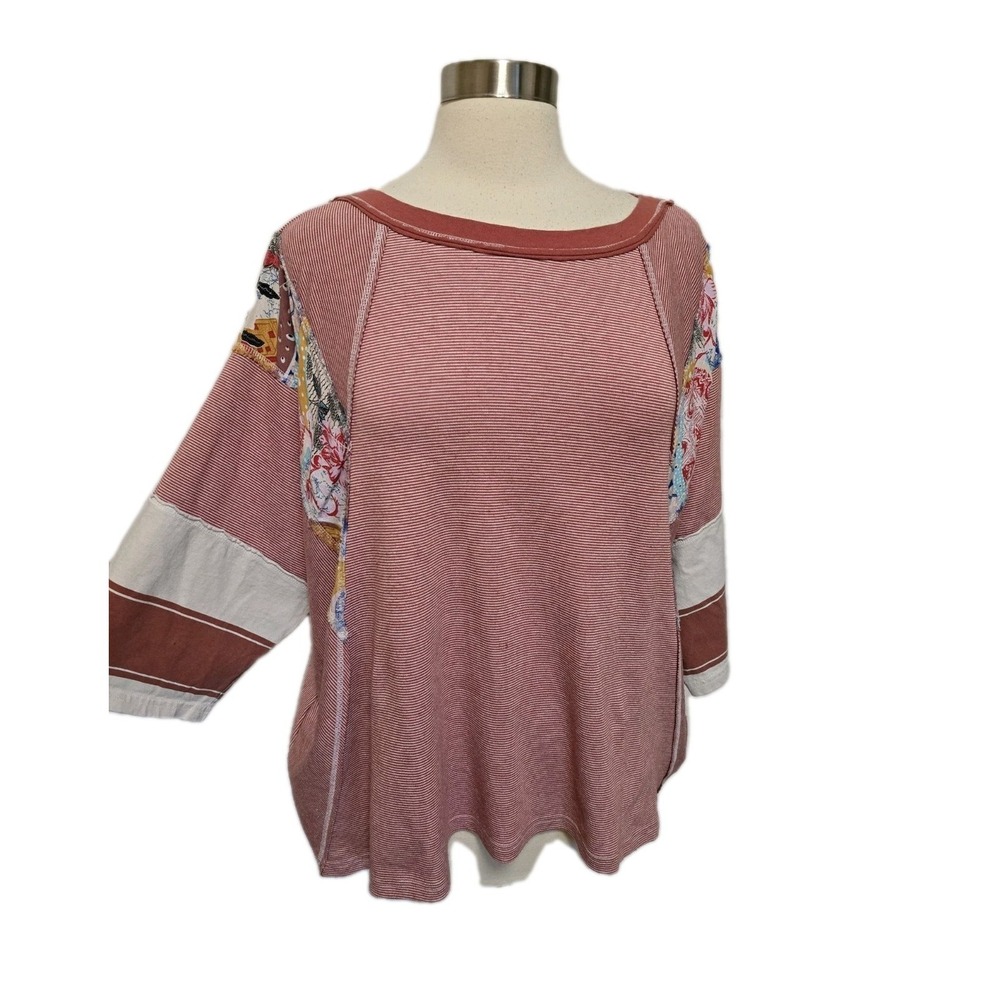 Easel Womens Red Stripe 3/4 Sleeve T Shirt Size Large Patchwork Quilted Oversize